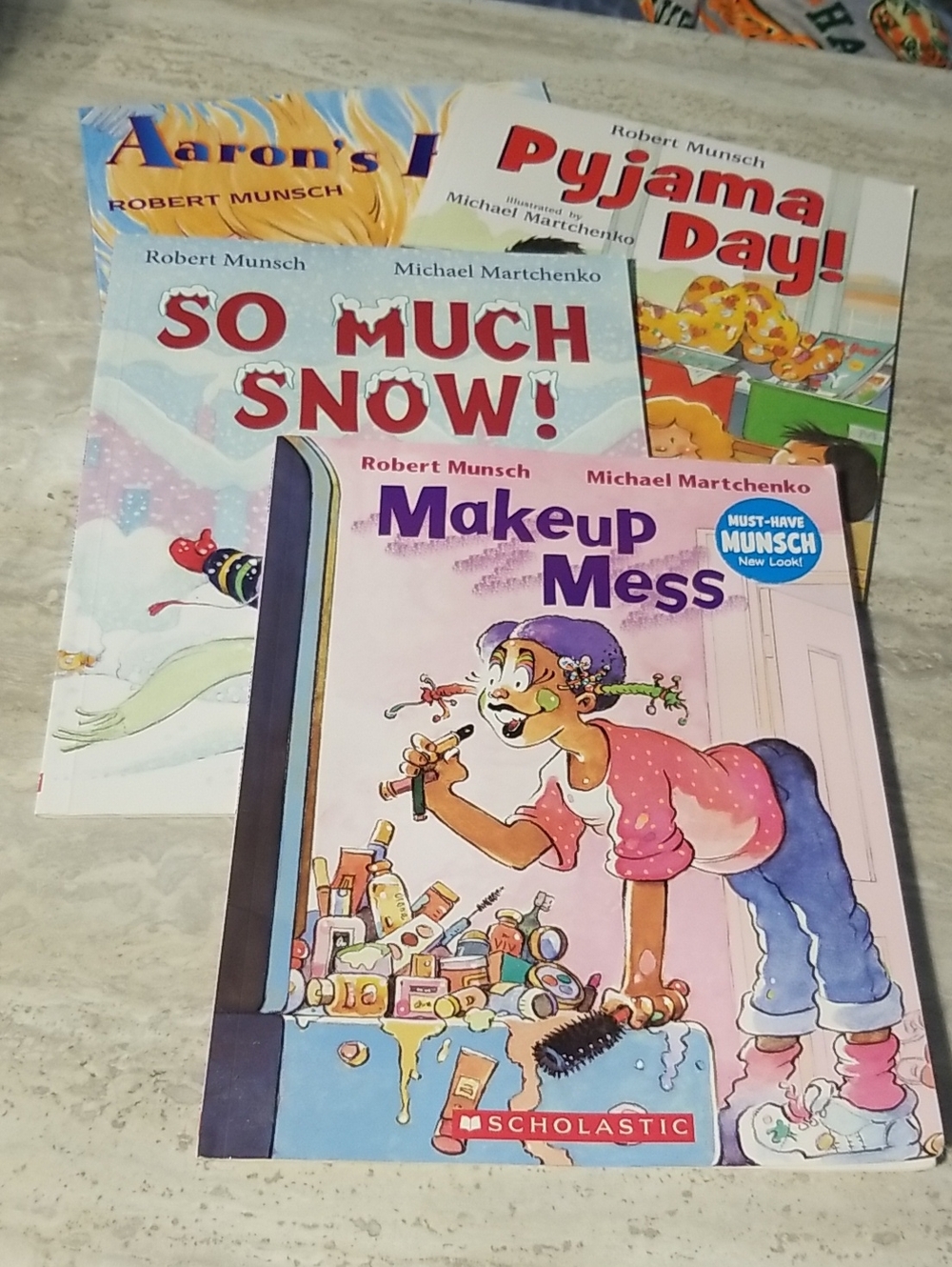 Scholastic Robert Munsch Book Lot
